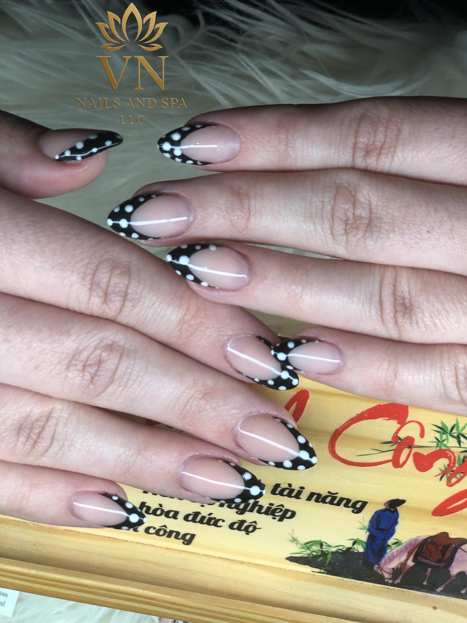 Vn Nails And Spa Wiggins, MS 39577